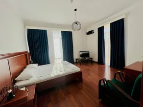 Hotel Aristocrat - Image 4
