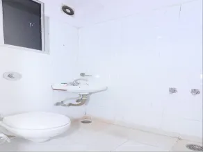 Hotel The Great by OYO Rooms - Image 5