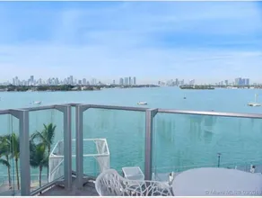 Amazing Place with Pool and Bay View - Image 5