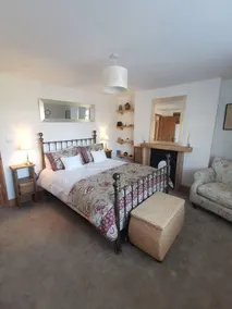 North Cottage - Image 3