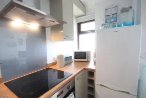 43G Medmerry Park 2 Bedroom Chalet - No Manual Workers - Image 5