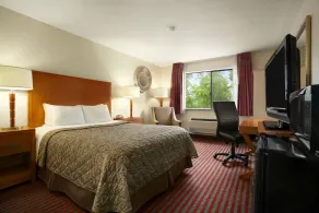Colony Inn - Image 5