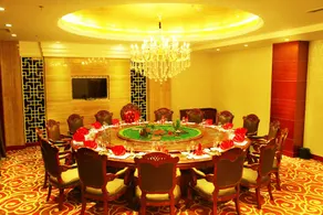 Xining Yixin Hotel - Image 2