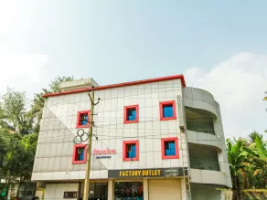 OYO 23107 Rasha Residency - Image 3