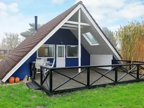 Pleasant Holiday Home in Rødby With Terrace - Image 2