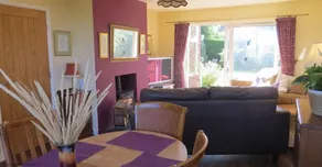 Rowan House - Image 2
