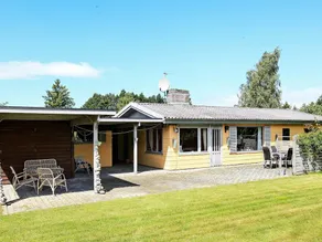 Lavish Holiday Home in Nakskov Near Sea - Image 2