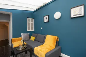 Hummingbird Maisonette by Robin Estates - Image 5