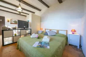 Cosy Nest - Terrace & Parking Private - Image 3