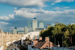2 Bedroom Flat near Canary Wharf Sleeps 4 - Image 4