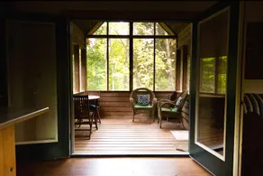 Brickyard Cottage 3 by Winfield Inn - Image 2