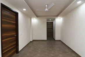 Hotel Prime by OYO Rooms - Image 5