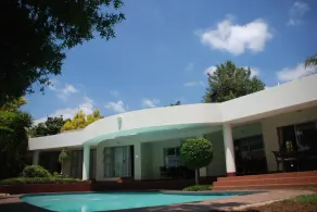 Woodmead Guest Lodge - Image 3