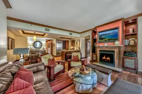 Premium  With The Ritz-carlton Amenities 3 Bedroom Condo by RedAwning - Image 2