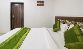 Treebo Skylight Royal Stay - Image 4