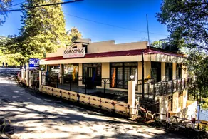 Hotel Dolls Inn By Royal Collection Hotels - Image 3