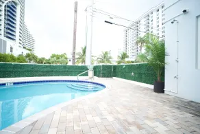 Sibi Beach Hotel - Image 5