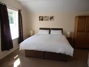 Meadowlea Guest House - Image 5