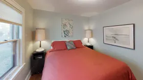 Longfellow Chic - Image 2