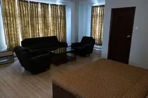 FabHotel The Junction - Image 2