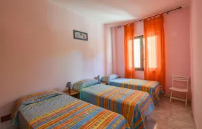 Stunning Apartment in Ricadi With Wifi and 2 Bedrooms - Image 2