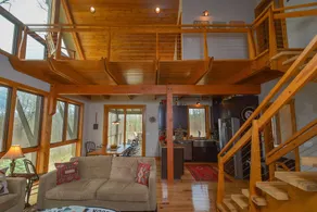 Livin' Lodge - Image 2