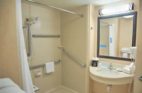 Hampton Inn Cedar City - Image 4