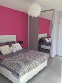 La Chambre Rose - Image 2