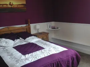 The George - Image 4