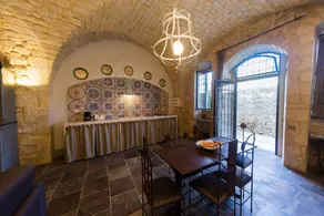LA GROTTA - Image 3