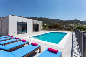 Nimfes Villas - Image 5