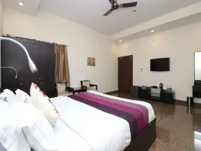 Hotel O Siddharth Villa - Image 2
