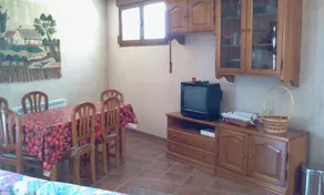 Apartamentos Leonor de Aquitania - Image 3