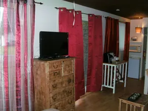 Motel Fleur de Lys - Image 4
