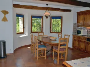 Peaceful, Spacious 3 bed Villa - Image 5