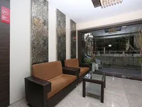 Niharika Guest House By OYO Rooms - Image 2