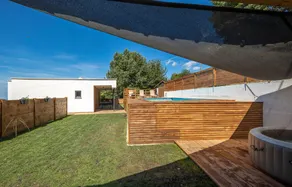 Nice Home in Bater with Hot Tub, WiFi & 3 Bedrooms - Image 5