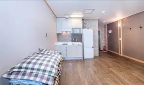 Noblet Youth Hostel - Image 2