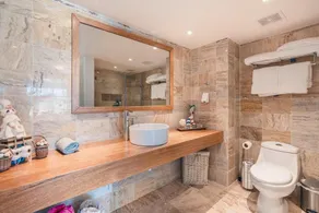 Amazing Property 1 BR at Green One - Image 2