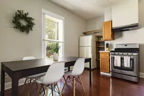 Stylish 2BR House on Frankfort Ave by CozySuites - Image 2