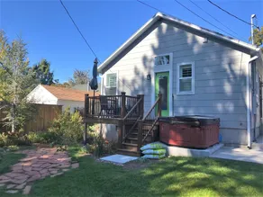 Redondo House (east) 4 Bedroom Home by RedAwning - Image 4