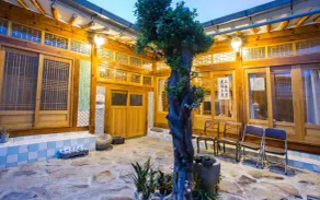 Daegu Aega Hanok Stay - Image 5