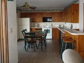 Pelican Shores - Image 2