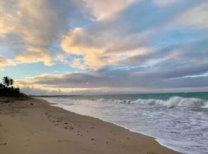Beach Stroll Retreats - Image 1