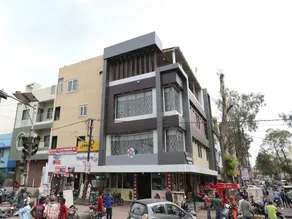 Madhuram Landmark By OYO Rooms - Image 4