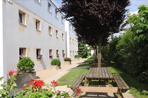 Crystal Hôtel - Image 1