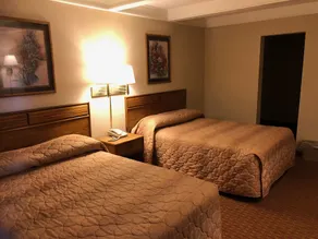 Relax inn Ruston - Image 5