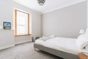 Cosy 2 Bedroom Home in Edinburgh in a Great Location - Image 3