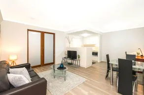Perth West End Apartment 601 - Image 5