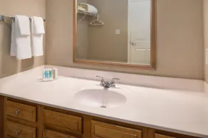 Charwood Suites - Image 5